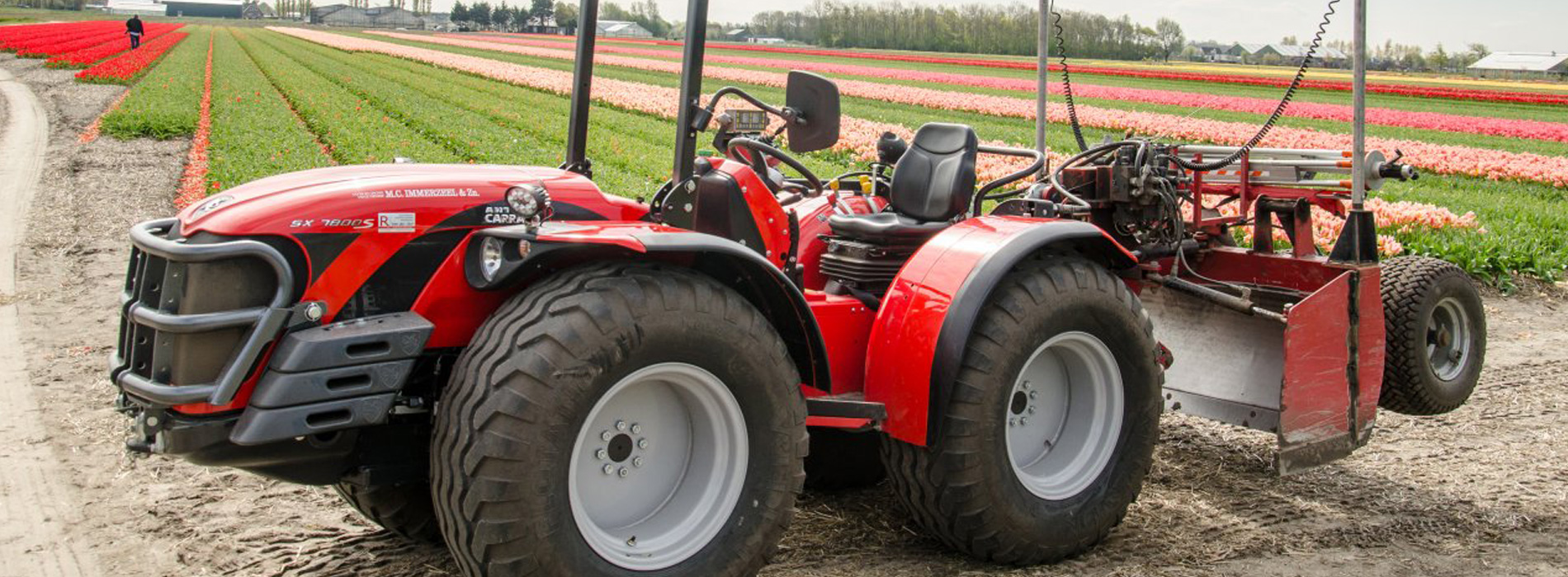 SX 7800 de 71 hp Multi utility tractors for farming or forest