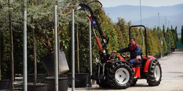 SRX 7800 R  4F | Articulated  & Reversible Tractor